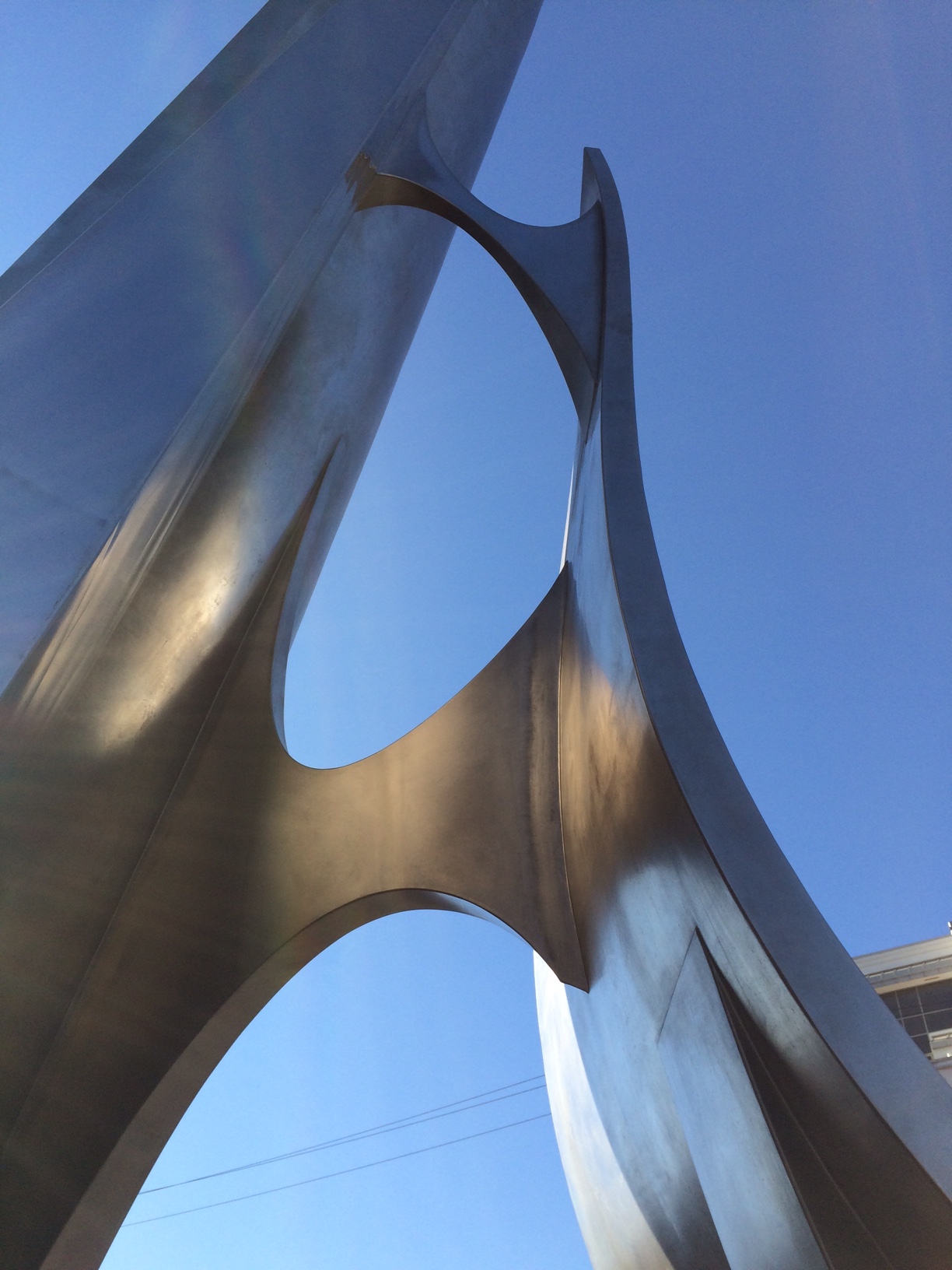 Iceberg Sculpture at Canadian Museum of Nature - Pure Ingenuity